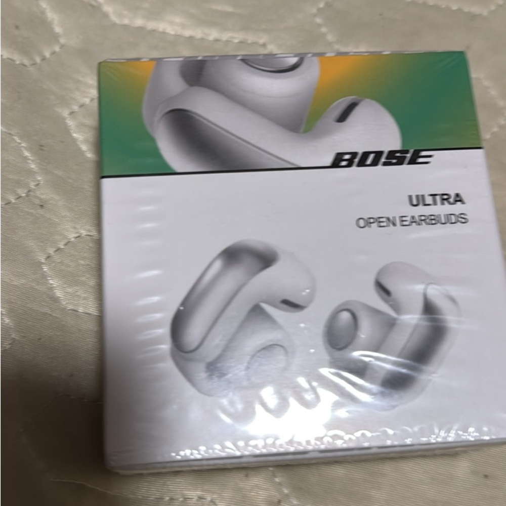Boss Smoke Wireless Earbuds